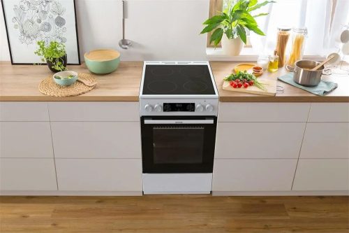 Gorenje GEC5C42WG elektromos tűzhely, 50 cm, fehér, SilverMatte zománc, HomeMadePlus sütőtér, teleszkópos sütősín, időzítő