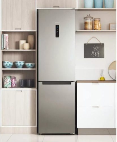 Indesit INFC9 TT33X alulfagyasztós hűtő